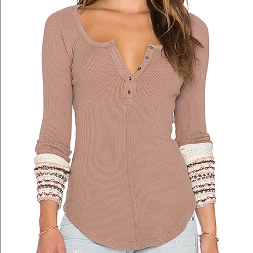 Free People Ski Lodge Cuff Thermal in Mushroom